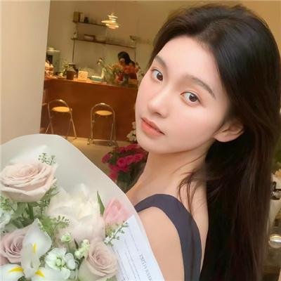 艳丽娇娃 海报