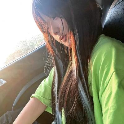 开膛少女的异想世界 海报
